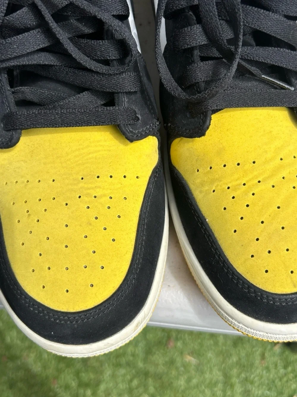 Jordan Air Jordan 1 Mid Black White Yellow Sneakers